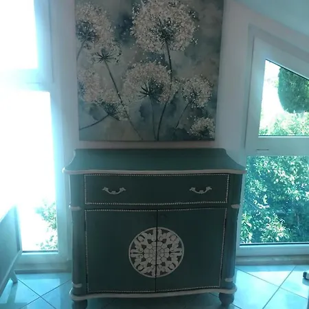 Apartment Azur Pearl With Free Ev Ch-station Valbandon