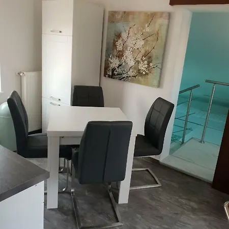 Apartment Azur Pearl With Free Ev Ch-station Valbandon